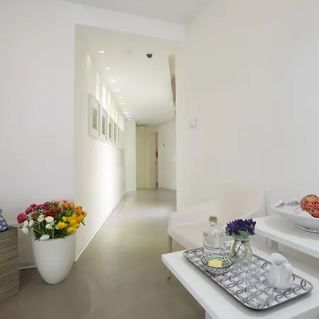 ゲストハウス Santacroce Luxury 4*