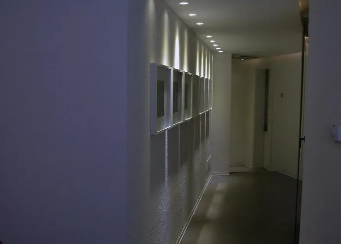 Santacroce Luxury 4* לצ'ה