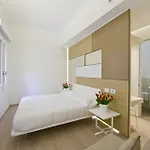Santacroce Luxury Pensión Lecce