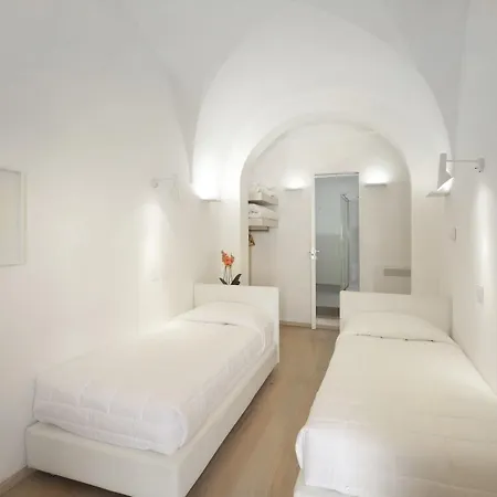 Santacroce Luxury Guest house