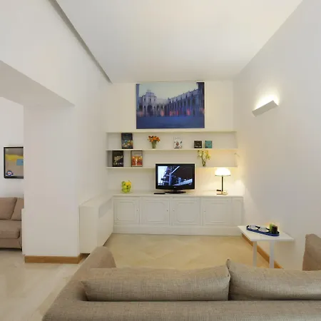 Santacroce Luxury 4* Lecce
