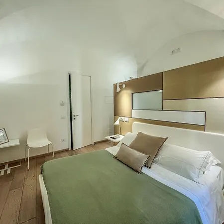 Santacroce Luxury 4* Lecce