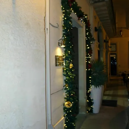Santacroce Luxury 4*