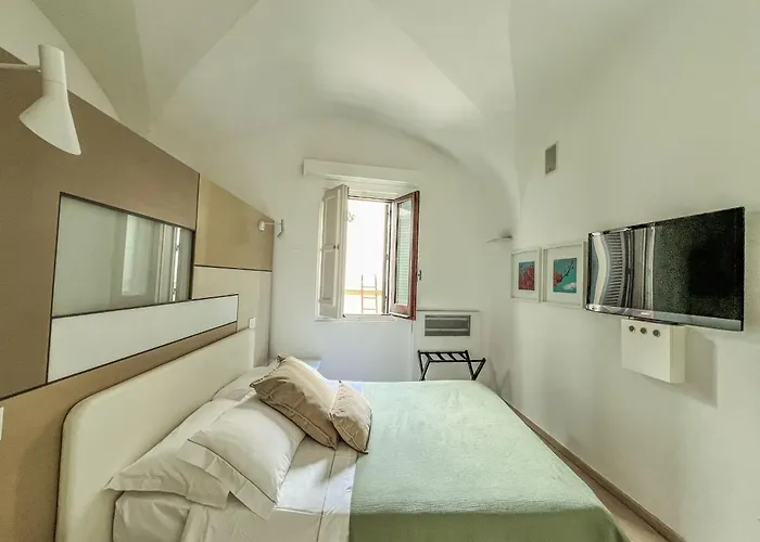 ゲストハウス Santacroce Luxury 4*