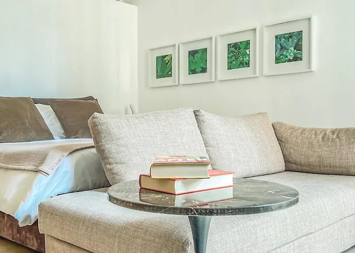 Santacroce Luxury בית הארחה לצ'ה