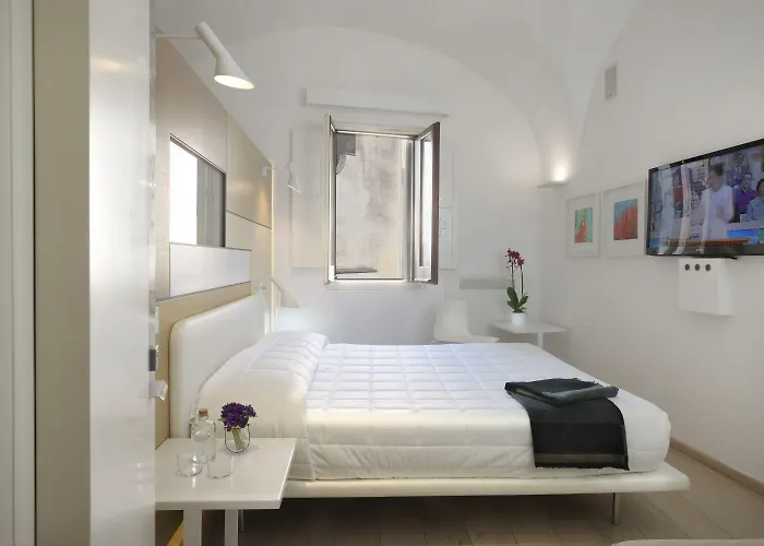 Santacroce Luxury 4*