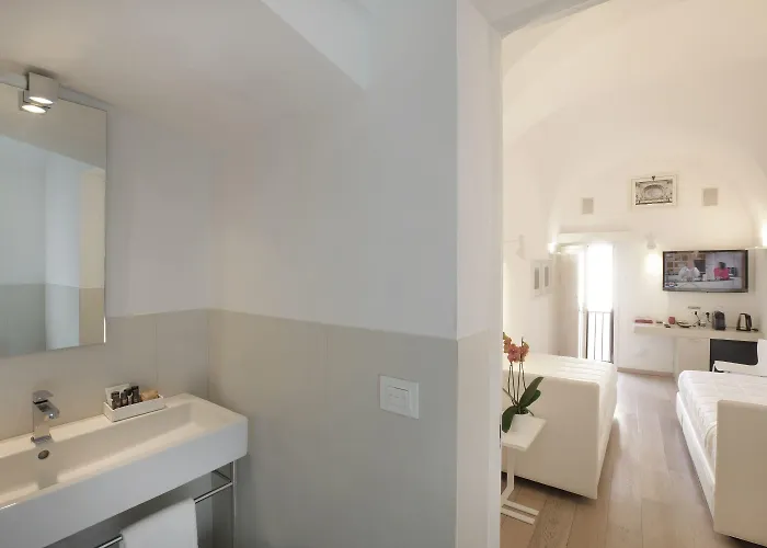 Santacroce Luxury レッチェ