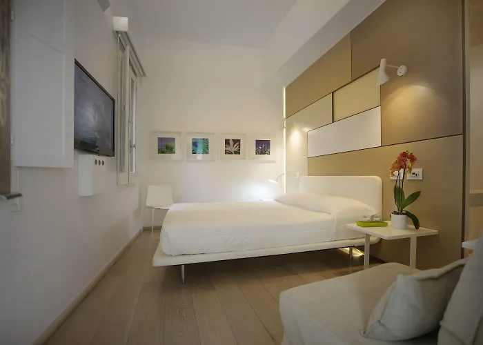 Santacroce Luxury בית הארחה