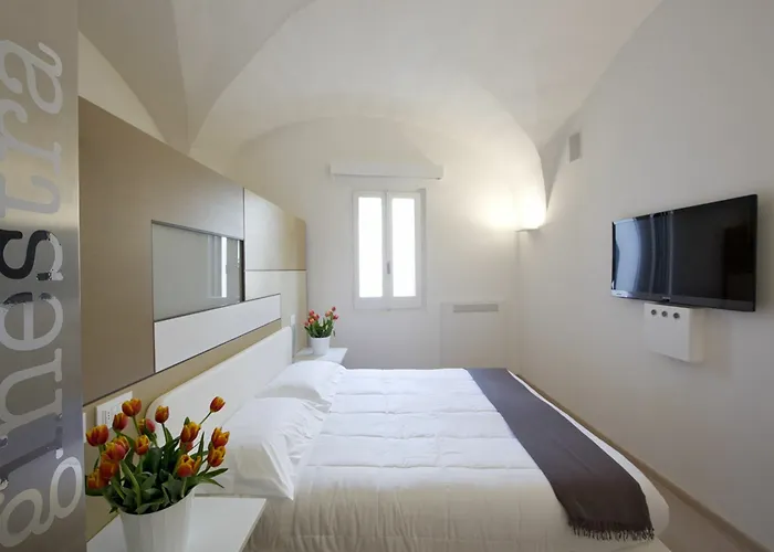 Santacroce Luxury 4* レッチェ