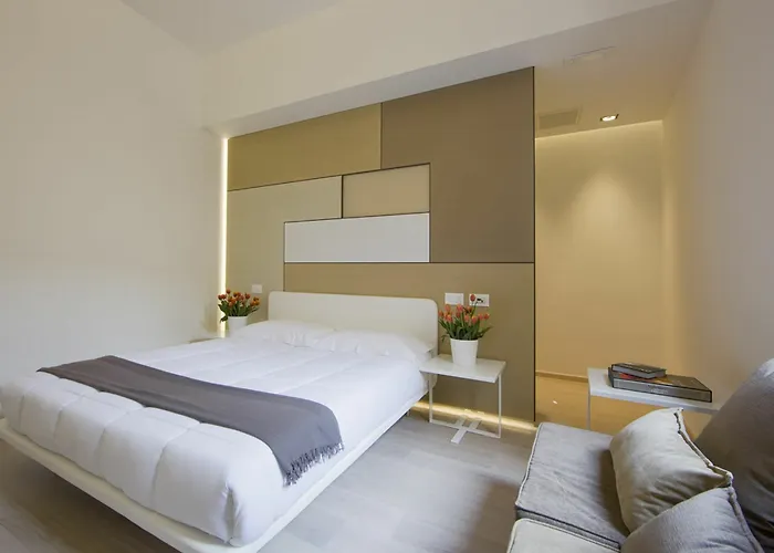 Santacroce Luxury 4* レッチェ